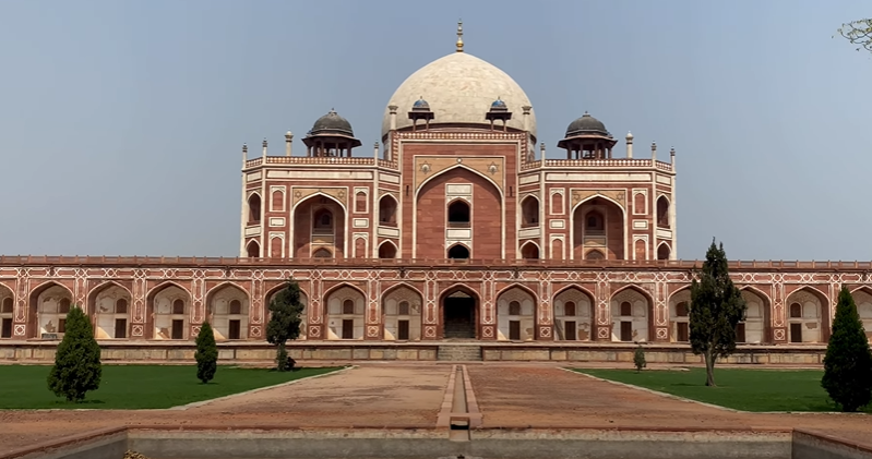 Humayun's tomb in Delhi